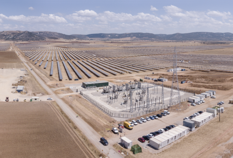 Naturgy switches on auction-backed 150MW solar trio in Spain