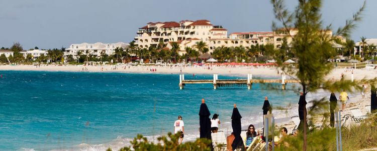 Turks and Caicos launches Clinton Foundation-backed energy strategy