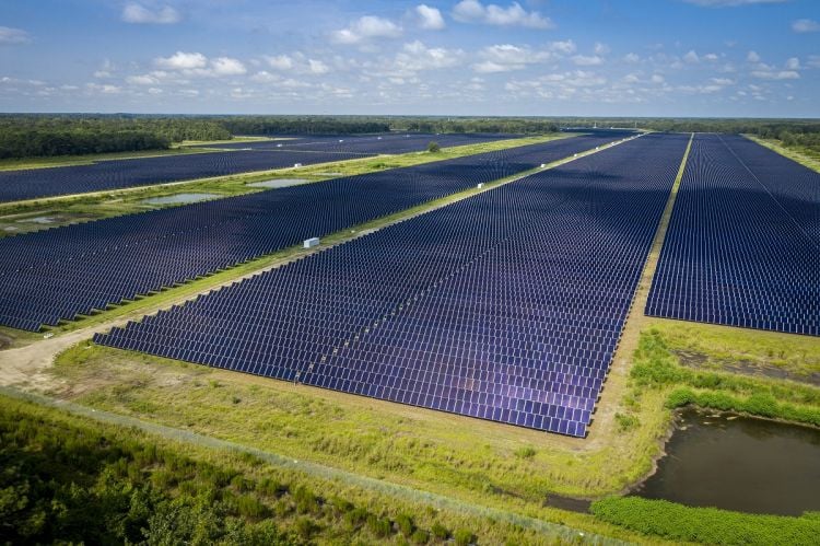Behind the surge of US utility-driven solar