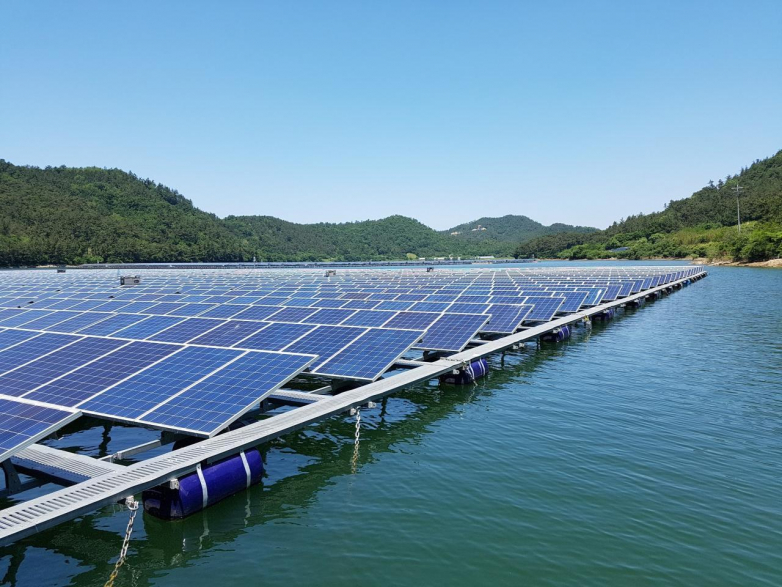 Azerbaijan to develop floating solar power plant
