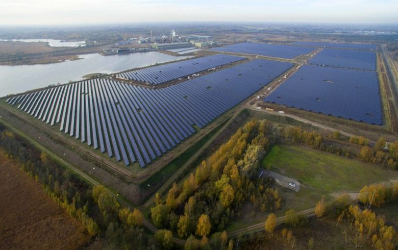 Solarcentury submits prepare for 62-MWp solar project in Wales