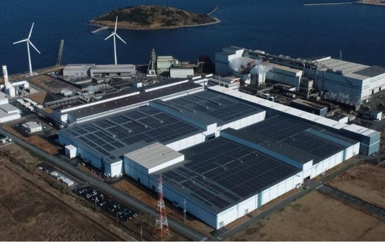 Toshiba completes 6.4-MW roof PV plant in Japan