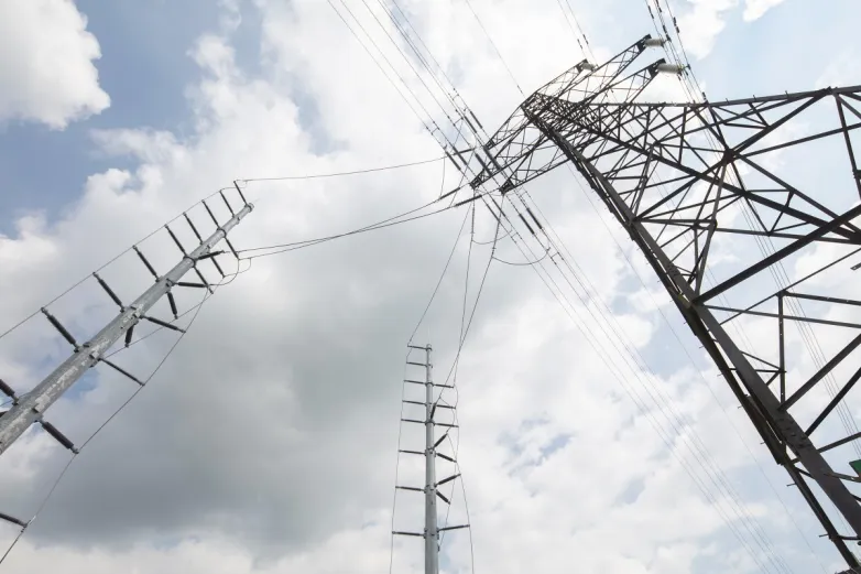 SSEN links very first solar farm using new POC-MAST tech