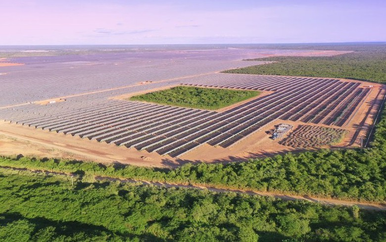 Brazil's Elera Renovaveis inaugurates 360-MWp solar complex