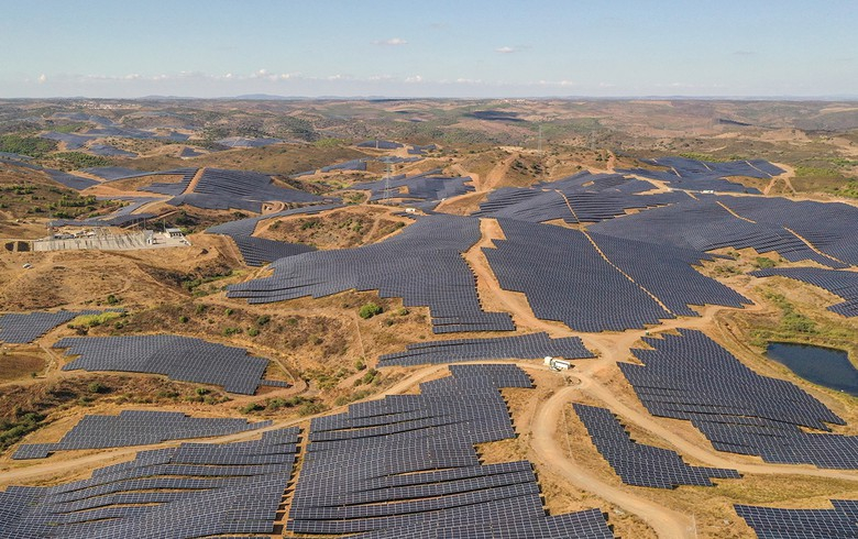 Portugal ushers in 219-MW solar park