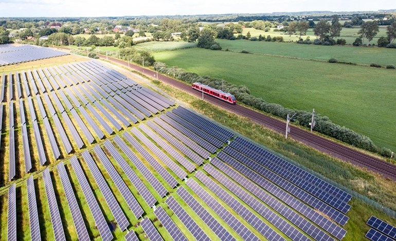 Germans fire up single-axis tracker PV giant