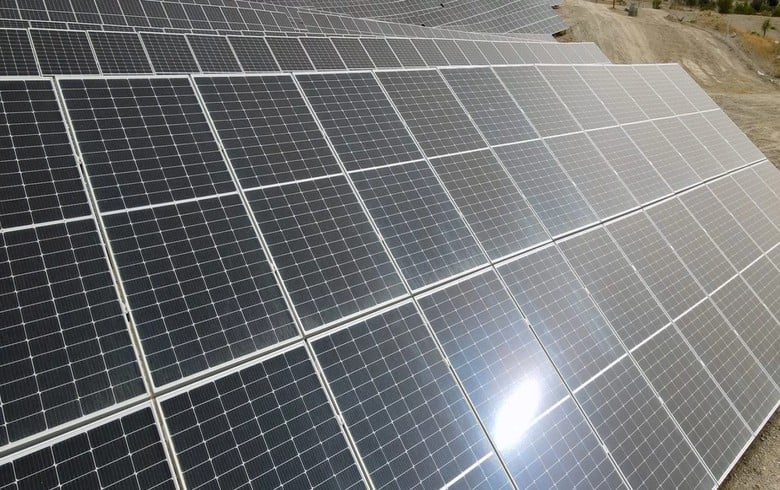 Spain's EiDF acquires 75 MW of mature solar projects in the house