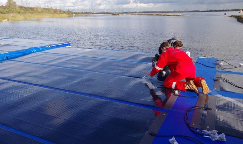 Scientist trial thin-film floating solar system for offshore applications