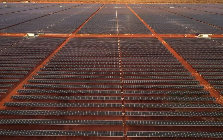 Alinta powers up 60-MW Australian solar farm for Fortescue