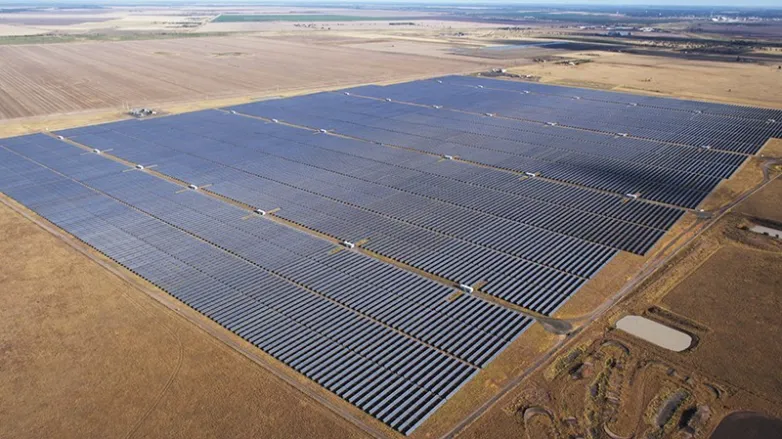 Australia's Fortescue intends renewables center including 3.3 GW of solar