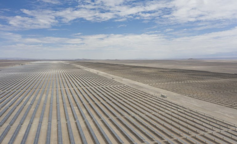 Atlas powers up 244MW Chilean solar site