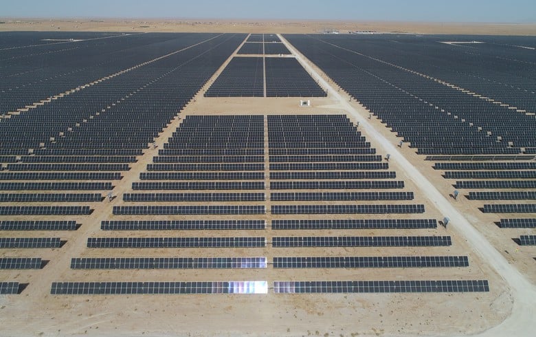 Total Eren plans 2-GW solar farm with huge green H2 hub in Australia