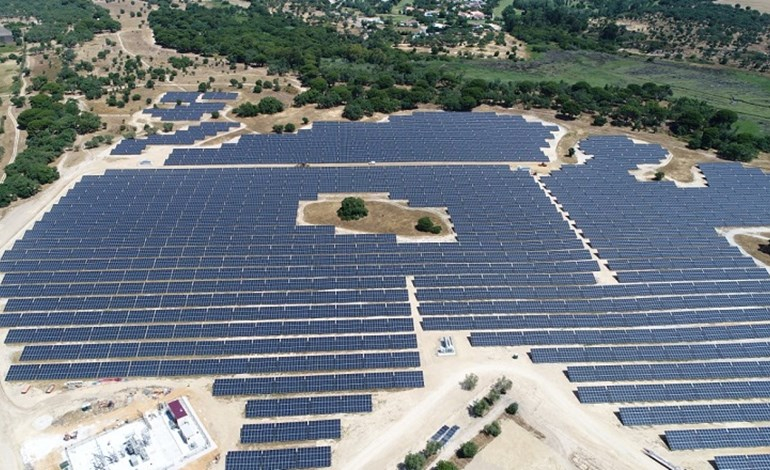 Iberdrola toasts initially Portuguese PV commissioning
