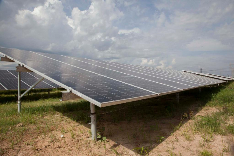 Zambia commissions Chinese-built solar plant
