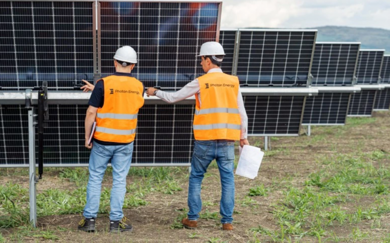 Photon Energy connects 6 MWp of solar farms in Romania