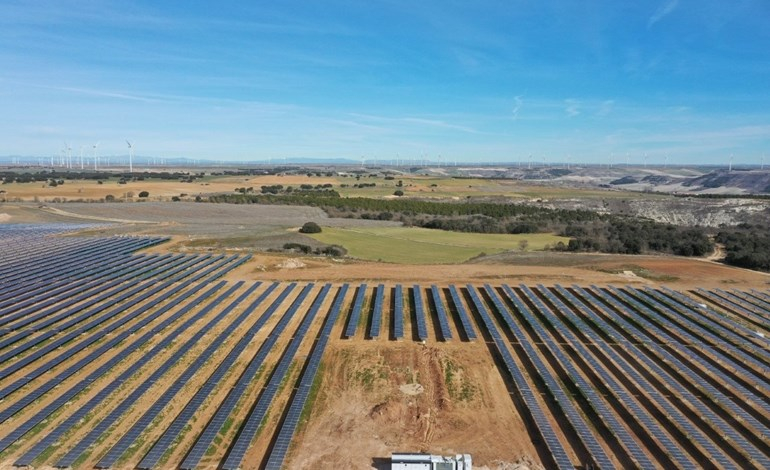 Iberdrola to build Spain's very first wind, solar hybrid