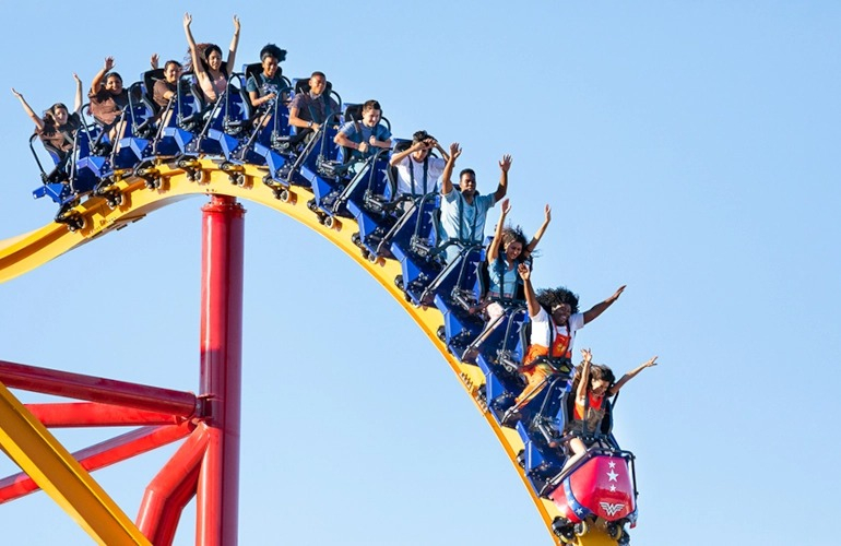 Main parking area at Six Flags Magic Mountain will certainly be covered with 12.37 MW of photovoltaic panels