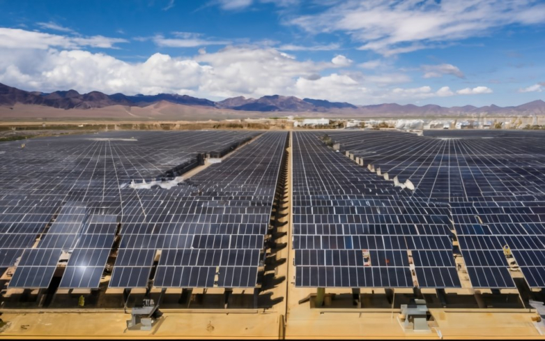 Sunpure's Solar Breakthrough: 480 MW Plant and Robotic Debugging Revolutionize Chile's Energy Efficiency