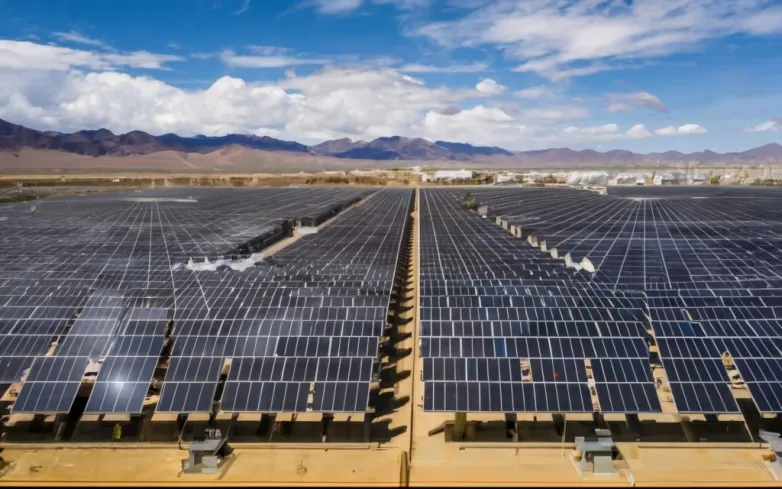 Sunpure's Solar Breakthrough: 480 MW Plant and Robotic Debugging Revolutionize Chile's Energy Efficiency