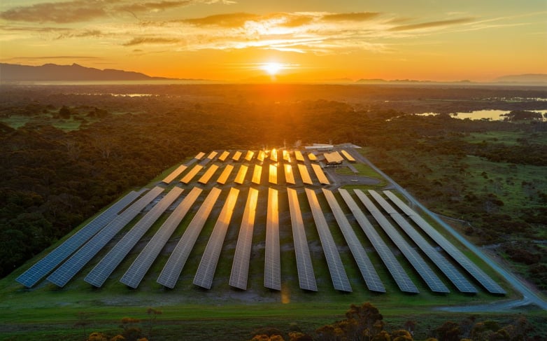 APA Unveils Largest Remote-Grid Solar Park in Queensland