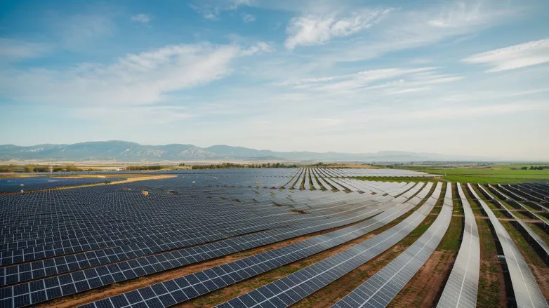 Saudi Arabia's Rabigh 2 Solar Project Secures $220M Financing