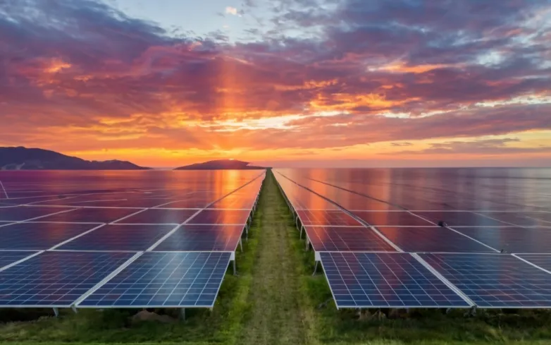 Ib Vogt Brings 99-MW Tantangan Solar Plus Storage Online